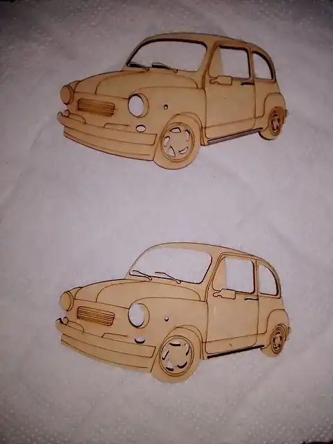 SEAT 600