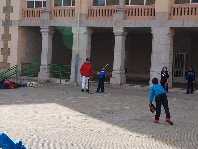 2011 02 26 Bisbol en Salesianos (39)