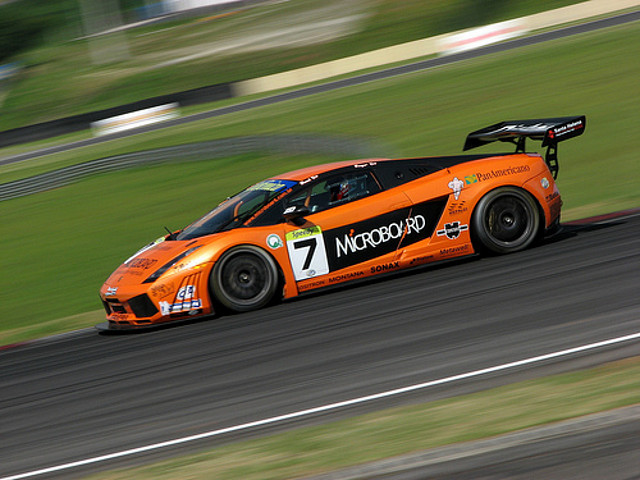 Lamborghini Gallardo GT3 Racing Car - 24