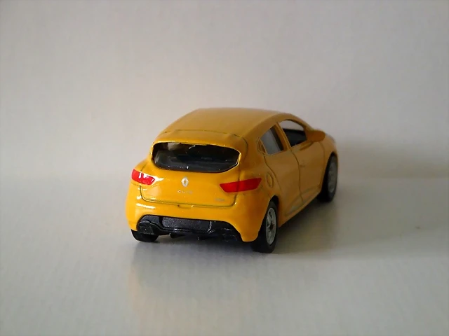 Clio (3) (Copiar) Clio (3) (Copiar)