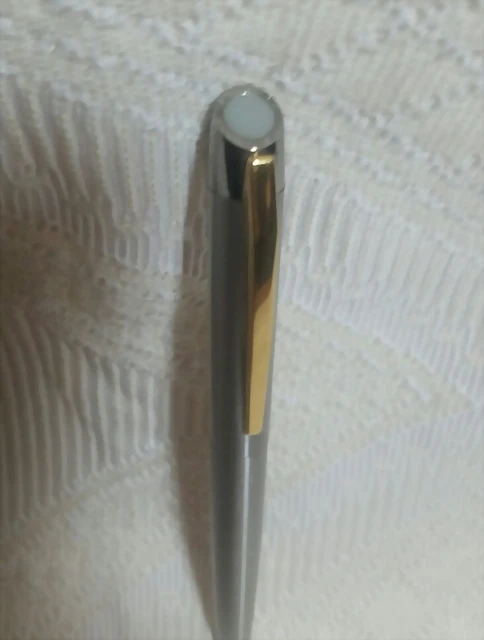 Pluma 4 Pluma 4