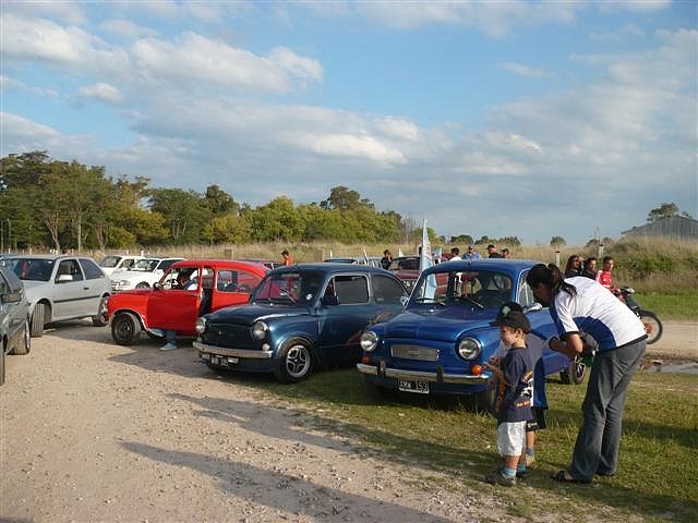 P1140266 (Small) P1140266 (Small)