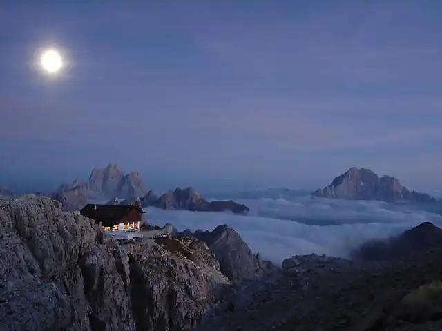 Rifugio Lagazuoi - Dolomitihh