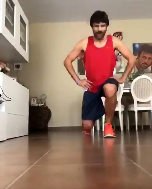 Video Hugo IG 2-4-2019 (2) Video Hugo IG 2-4-2019 (2)