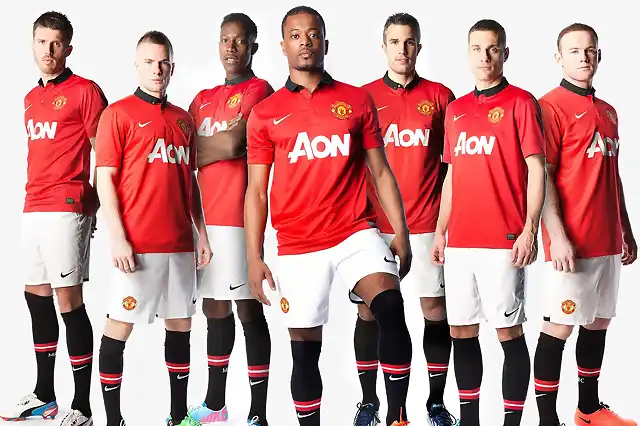 Manchester-United-kit-2013-14-1933151