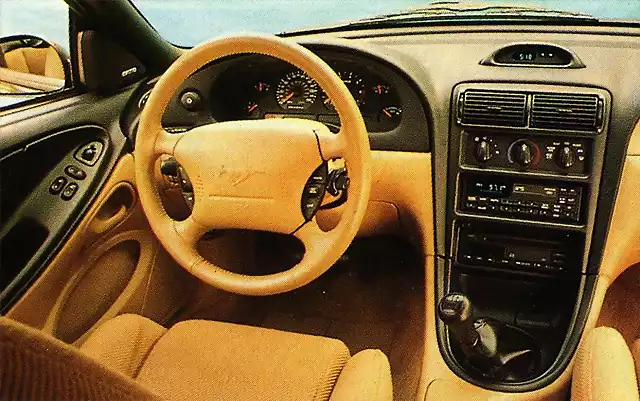 1994-ford-mustang-GT-cockpit