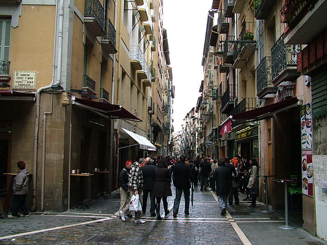 calle laurel, en Logroo