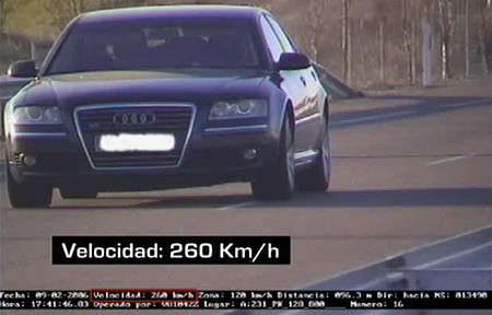 audi_a8_260_kmh audi_a8_260_kmh