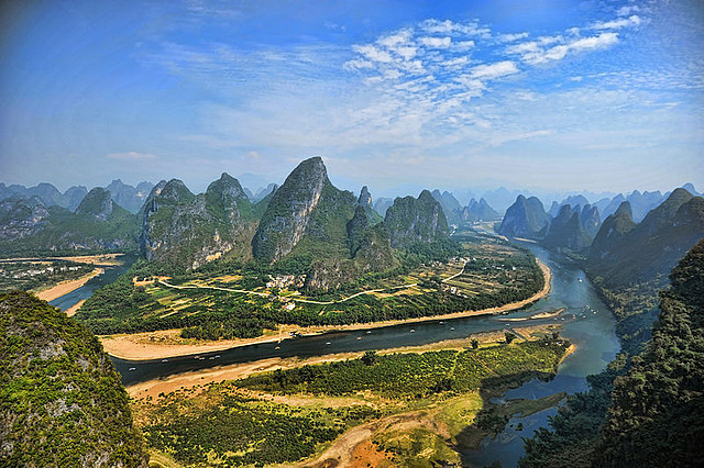 800px-1_li_jiang_guilin_yangshuo_2011