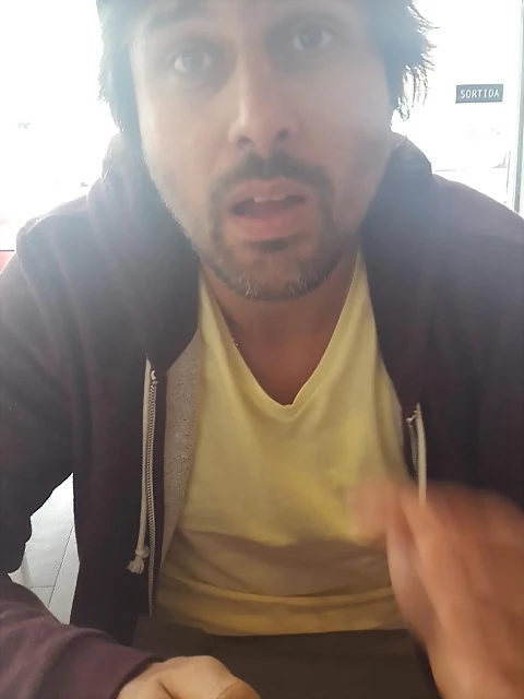 Hugo 19-5-2015 (1) Hugo 19-5-2015 (1)