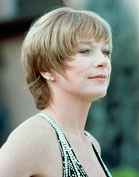 shirley-maclaine (1)