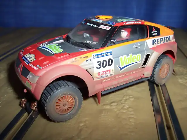 Mitsubishi Montero efecto barro-Scalextric