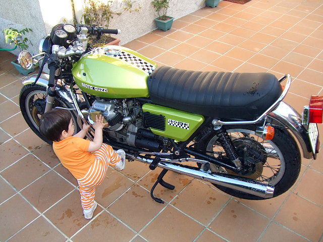 GUZZI 850 T3