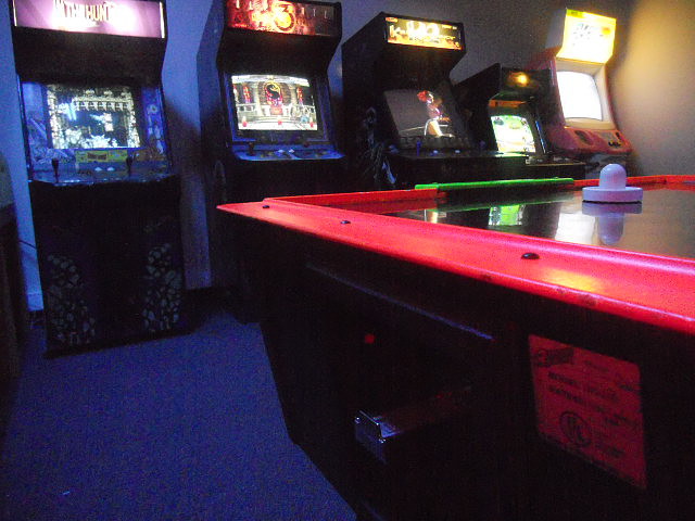 WAYS  FOR EMPLOYEE VIDEO ARCADE GAME ROOM