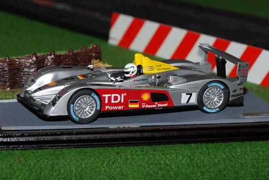 AUDI R10 TDI N-¦ 7 LEMANS 2006_532x356 AUDI R10 TDI N-¦ 7 LEMANS 2006_532x356