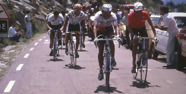 Perico-Vuelta1987-Serranillos-Herrera-Fignon2