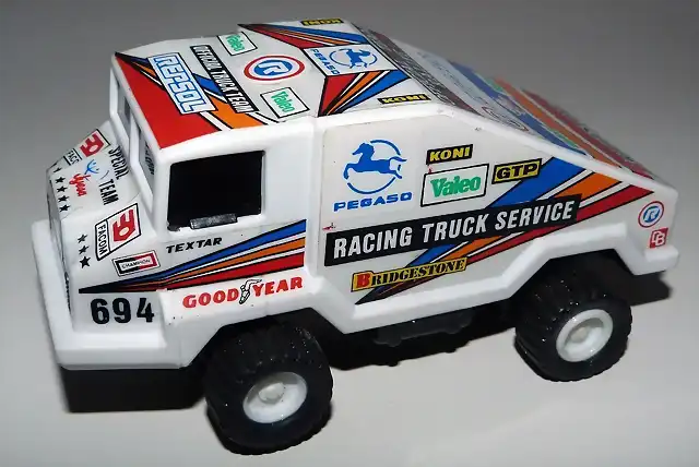 Jyecar Pegaso Dakar Blanco 1