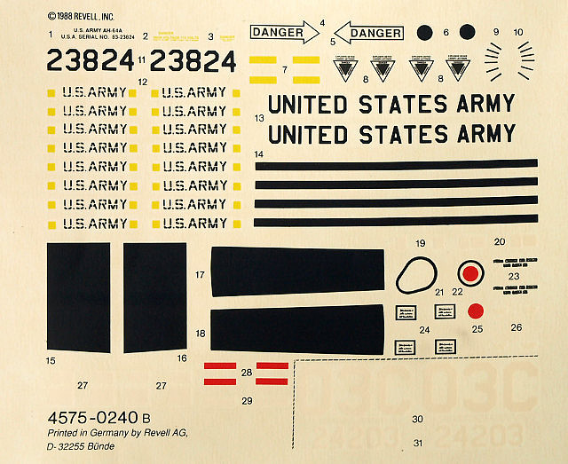 revell-4575-ah-64-apache-07