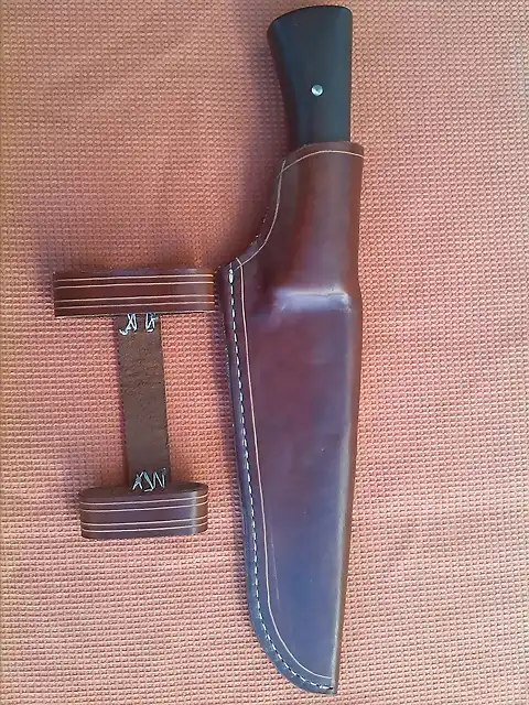 CUCHILLO DE CAZA PARA MANILBA 003