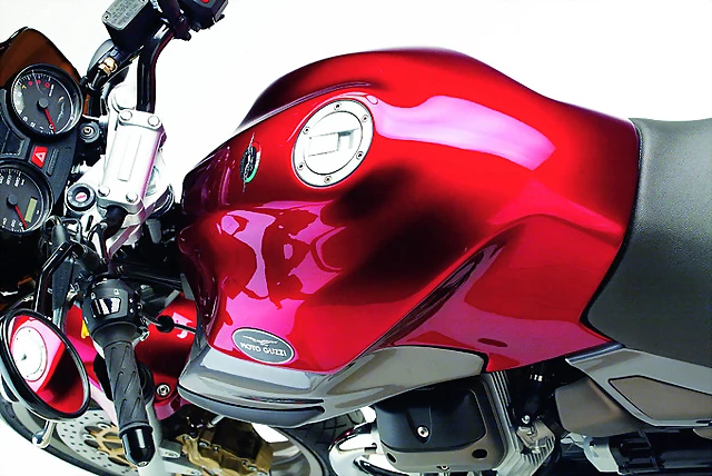 moto-guzzi-strv-750-ie-basica-y-sencilla_pf_350520 moto-guzzi-strv-750-ie-basica-y-sencilla_pf_350520