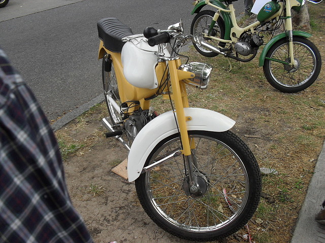 SDC17045