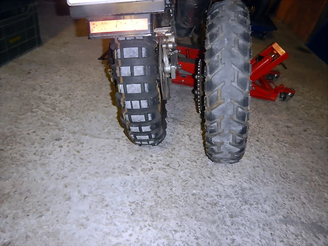 1'2 DSCN8943 1'2 DSCN8943