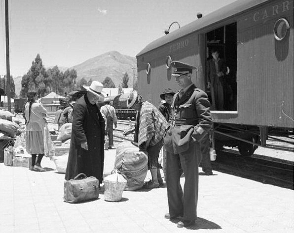 sacerdote cusco 1950 dulleta