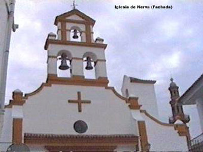 Fachada y campanario Fachada y campanario