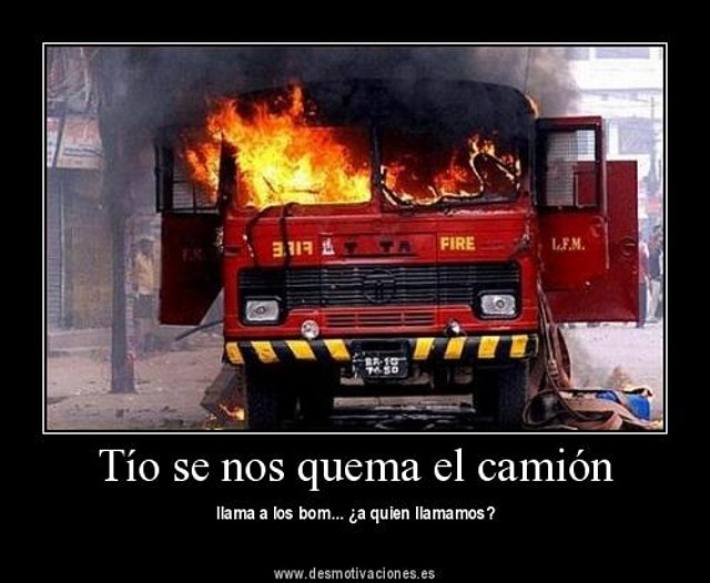 camion_de_bomberos_en_llamas