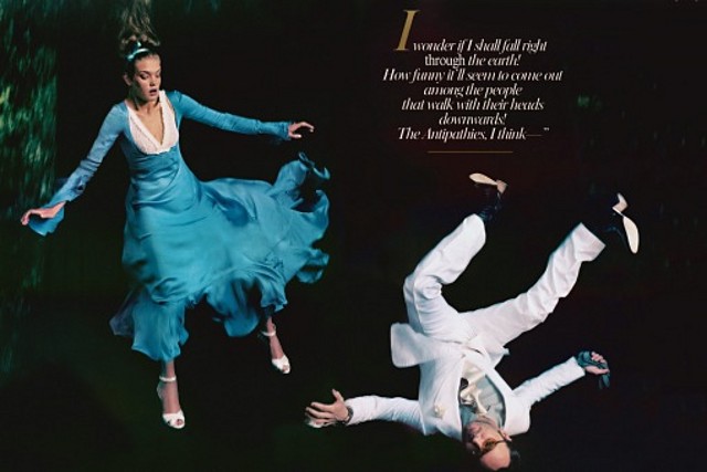 alice-in-wonderland-by-annie-leibovitz-2