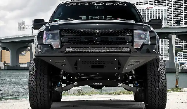 2-ford-f-150-raptor-exclusive-motoring