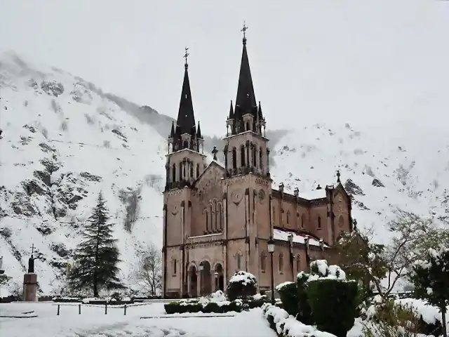 Covadonga_nevada