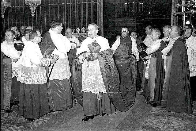 Cardenal de Arriba y Castro Cardenal de Arriba y Castro
