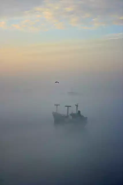 barcos niebla 3