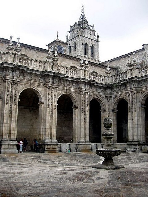 CLAUSTRO LUGO CLAUSTRO LUGO