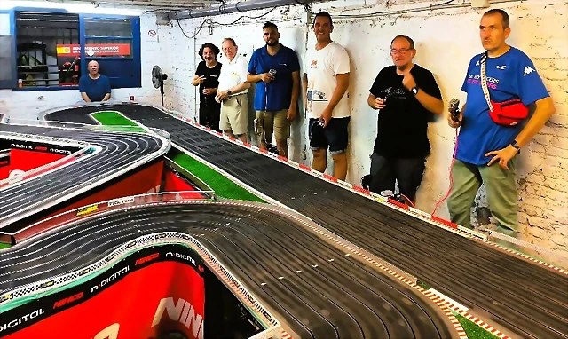 21.3 21.3