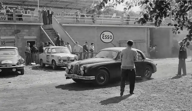 Jaguar Mk-II - TdF'59 - Baillie-Jopp - 01