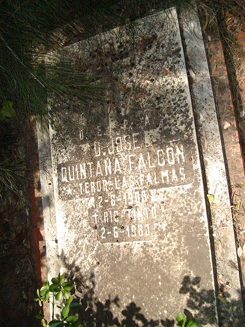 Cementerio Ingles B.Vista-5.07.06-Fot.J.Ch.Q (25)