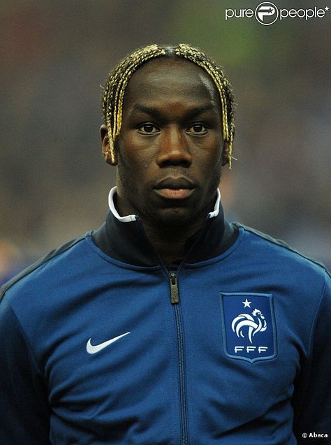 613640-bacary-sagna-le-9-fevrier-2011-lors-de-637x0-3