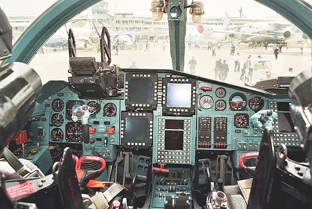 NAPO-Su-34-Demonstrator-Cockpit-1S