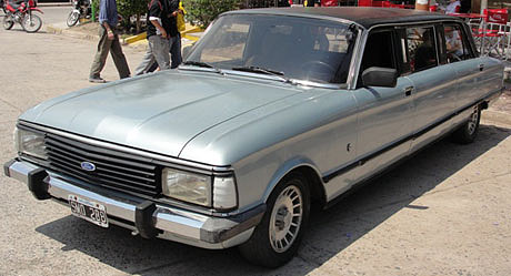 41584-ford-falcon-ghia-limousine