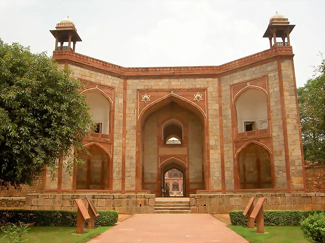 208 Humayun_s Tomb 05