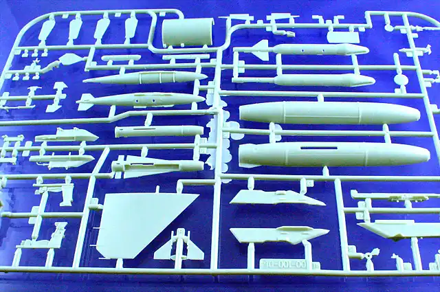 10-Eduard-Falcon-Sprue-Flash-01