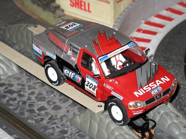 raid-2005-barcelona dakar-308-nissan pick up-2604