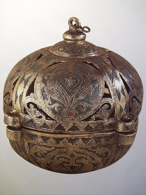 incensario, segundo cuarto del XII, taller catalan o castellano a la manera de Limoges. Museo de arte de Catalu?a incensario, segundo cuarto del XII, taller catalan o castellano a la manera de Limoges. Museo de arte de Catalu?a