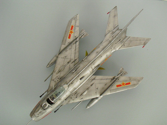 mig 19 fin 003