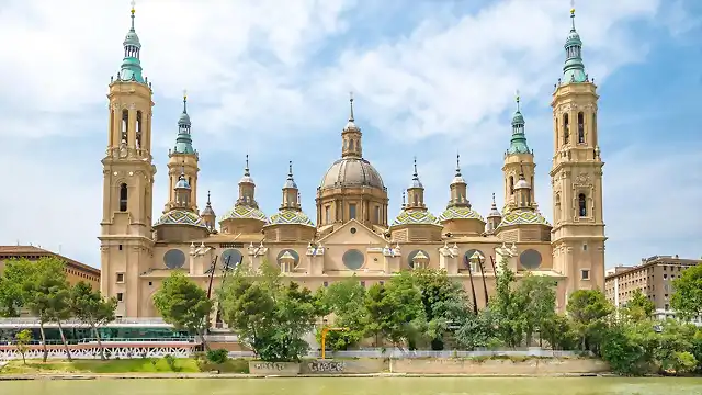 Zaragoza_Basilica_Pilar