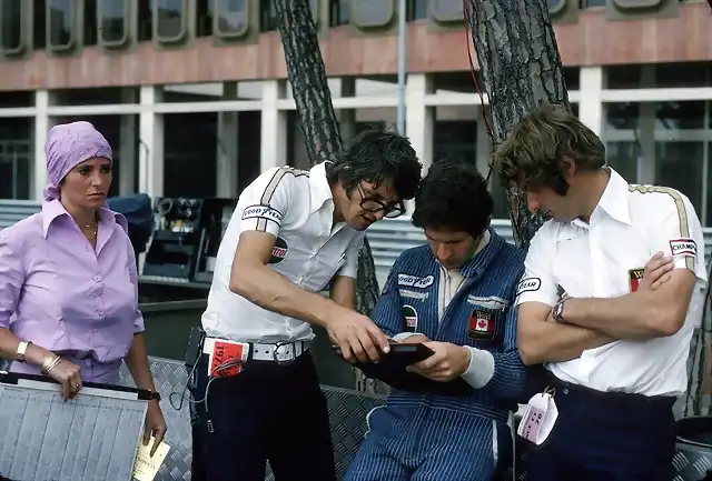 Peter Warr, Jody Scheckter and Harvey Postlethwaite Walter Wolf Racing