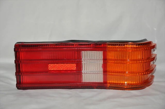 faros-traseros-dodge-1500-con-o-sin-retroceso-5058-MLA4051680147_032013-F faros-traseros-dodge-1500-con-o-sin-retroceso-5058-MLA4051680147_032013-F