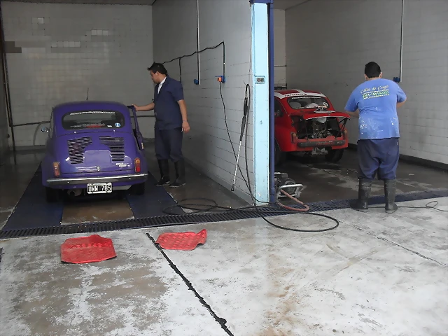 SDC11180 SDC11180